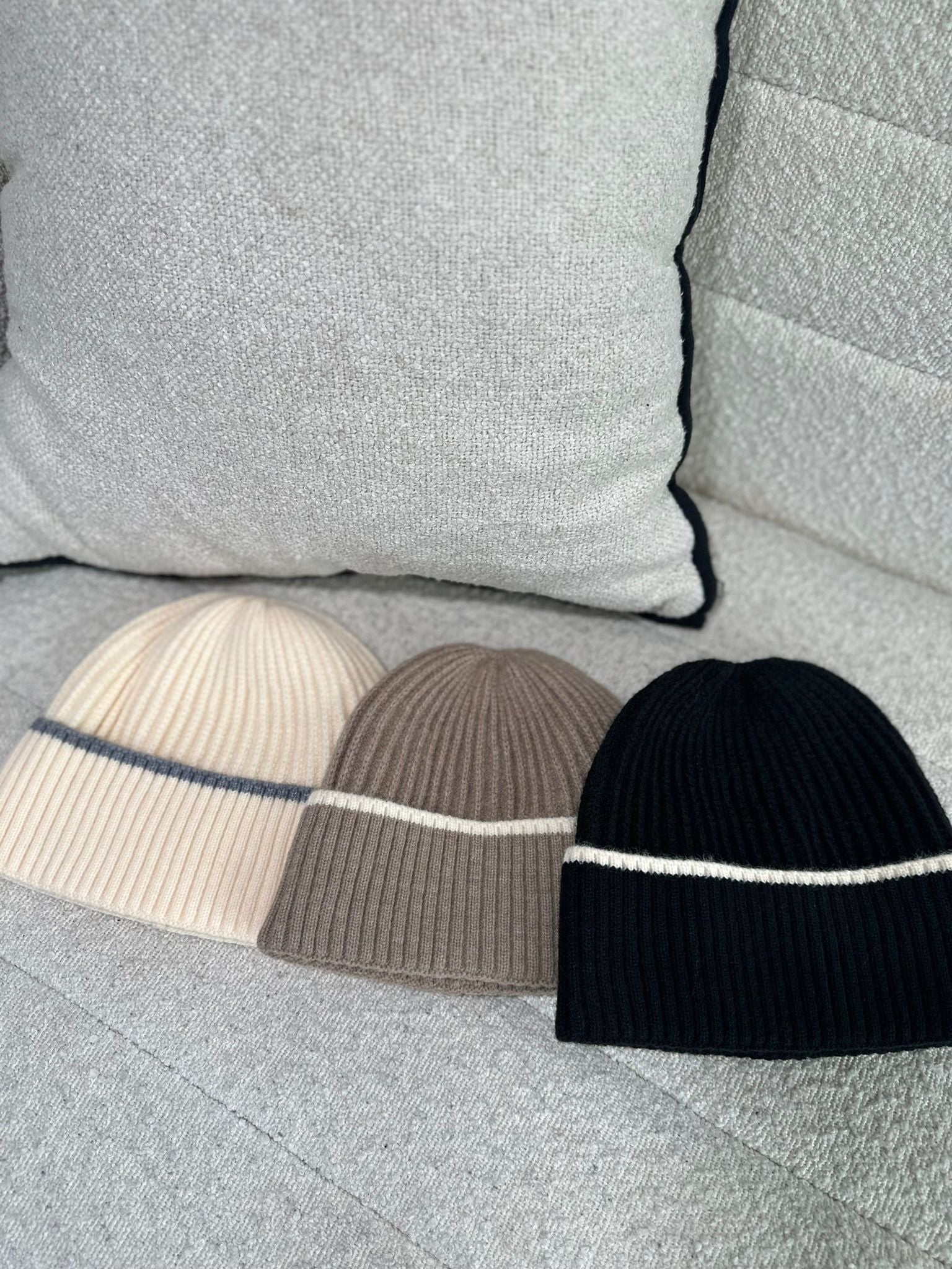Luxe Cuffed Beanie (Cream)